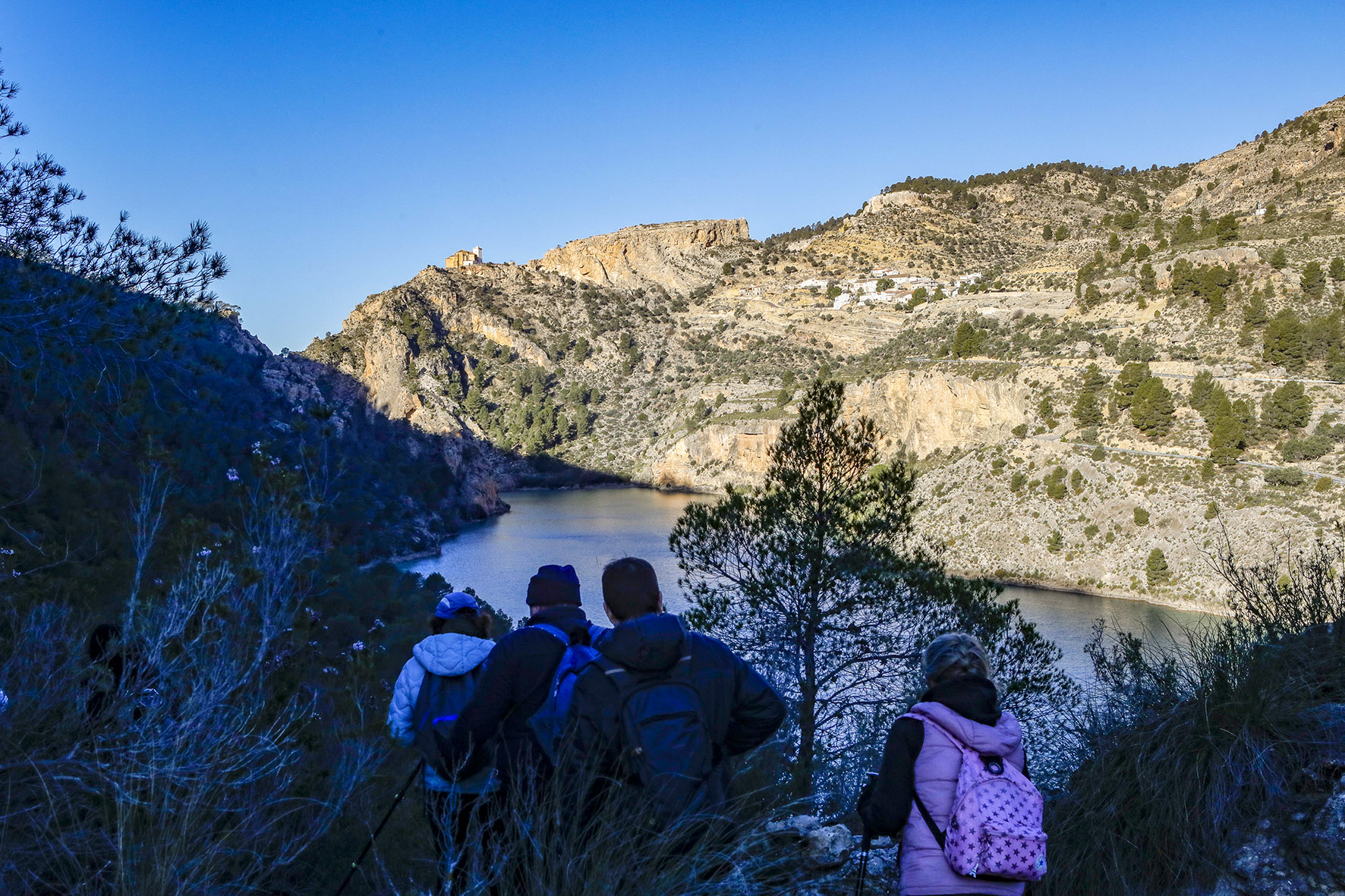 El embalse de El Molinar, en Villa de Ves, recibe la XIII Edición de las Rutas de Senderismo de la Diputación El embalse de El Molinar, en Villa de Ves, recibe la XIII Edición de las Rutas de Senderismo de la Diputación