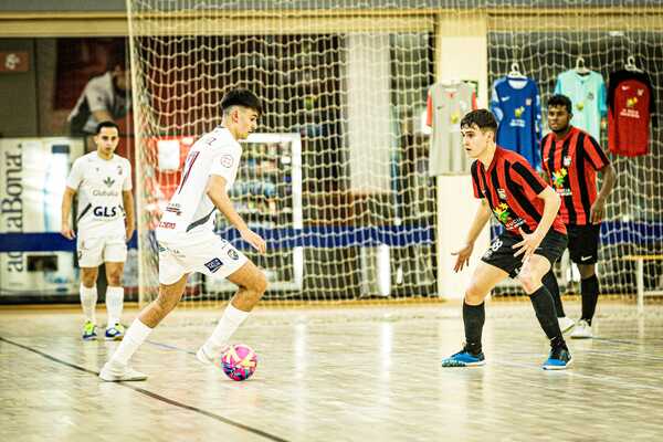El Albacete FS suma en el difícil Camilo Cano de La Nucía (2-2) El Albacete FS suma en el difícil Camilo Cano de La Nucía (2-2)