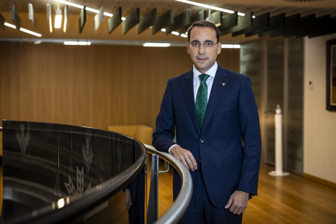 Globalcaja recibe el Sello de Economía Social, reconocimiento a su modelo de banca comprometida Globalcaja recibe el Sello de Economía Social, reconocimiento a su modelo de banca comprometida