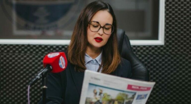 ESTHER CERDÁN ESTHER CERDÁN