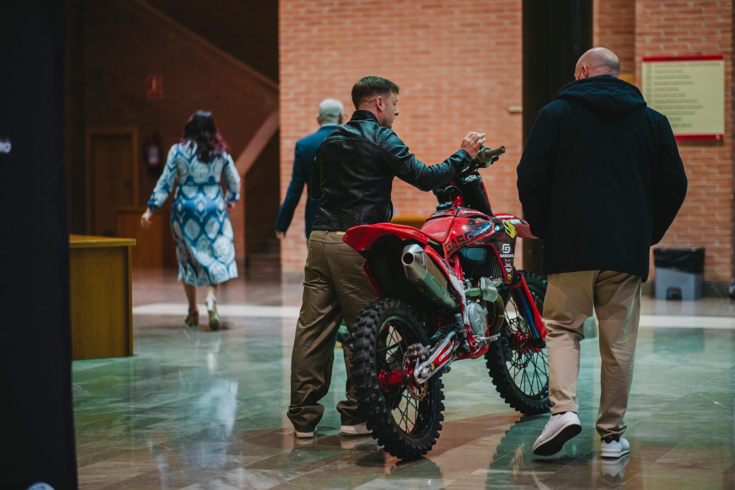 ¡TODAS LAS FOTOS DE LA IV GALA DE RADIO MARCA ALBACETE CASTILLA-LA MANCHA! La noche ÉPICA en el Paraninfo UCLM