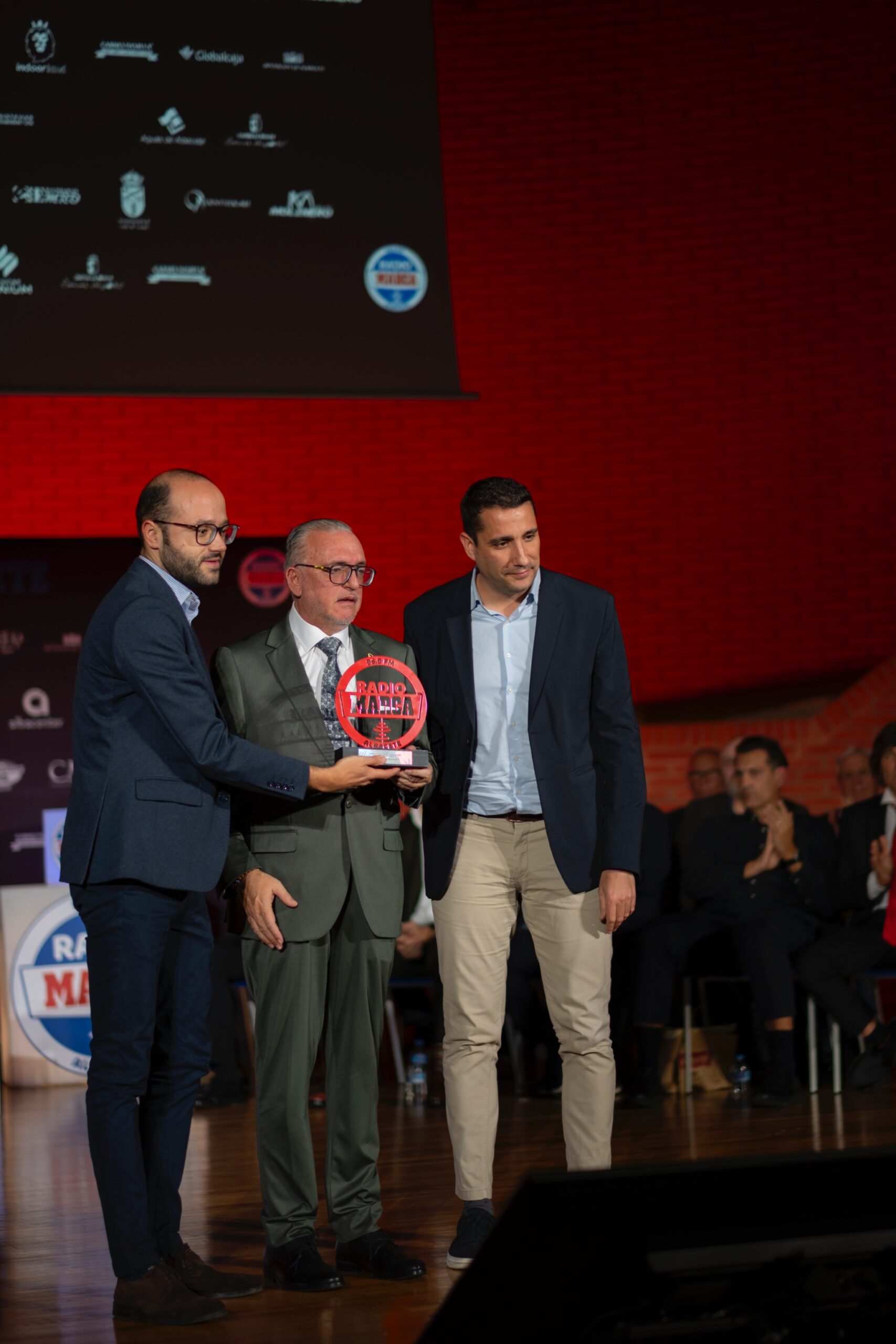 ¡TODAS LAS FOTOS DE LA IV GALA DE RADIO MARCA ALBACETE CASTILLA-LA MANCHA! La noche ÉPICA en el Paraninfo UCLM