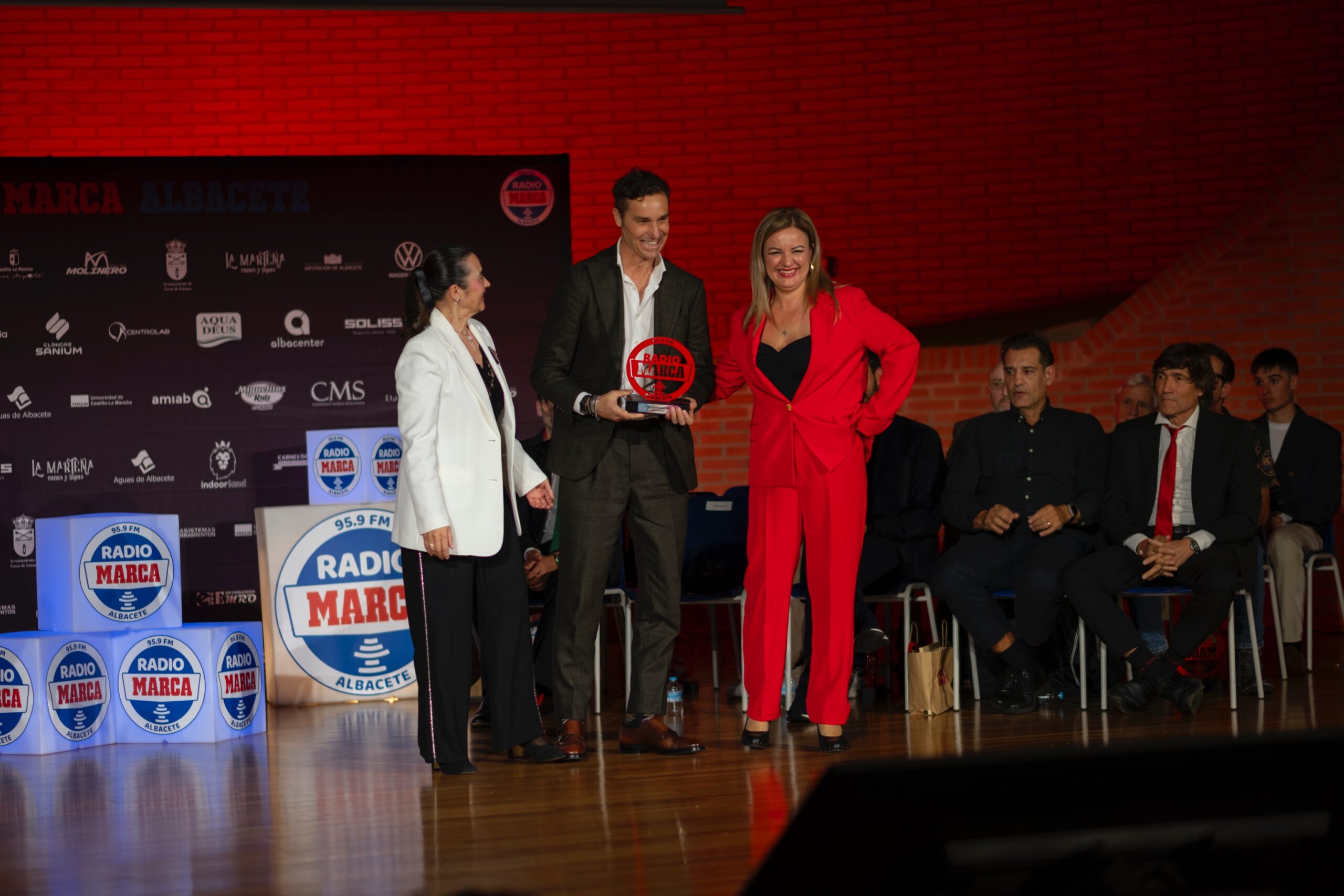 ¡TODAS LAS FOTOS DE LA IV GALA DE RADIO MARCA ALBACETE CASTILLA-LA MANCHA! La noche ÉPICA en el Paraninfo UCLM