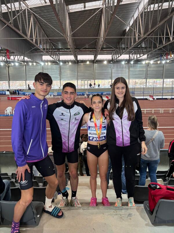 La vallista Celia Moya, campeona de España<br>Sub16 en el Nacional Short Track de Salamanca