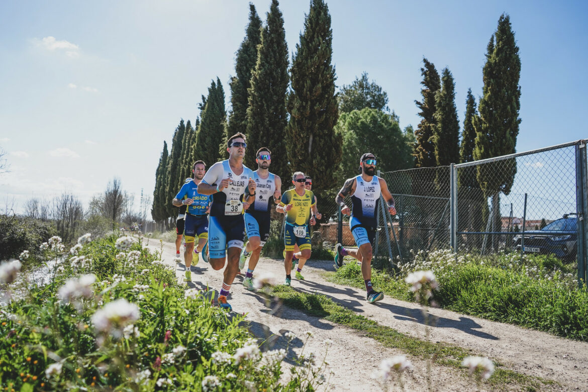 Serhii Kostenko e Irene González ganan el V Duatlón La Peñica de San Pedro