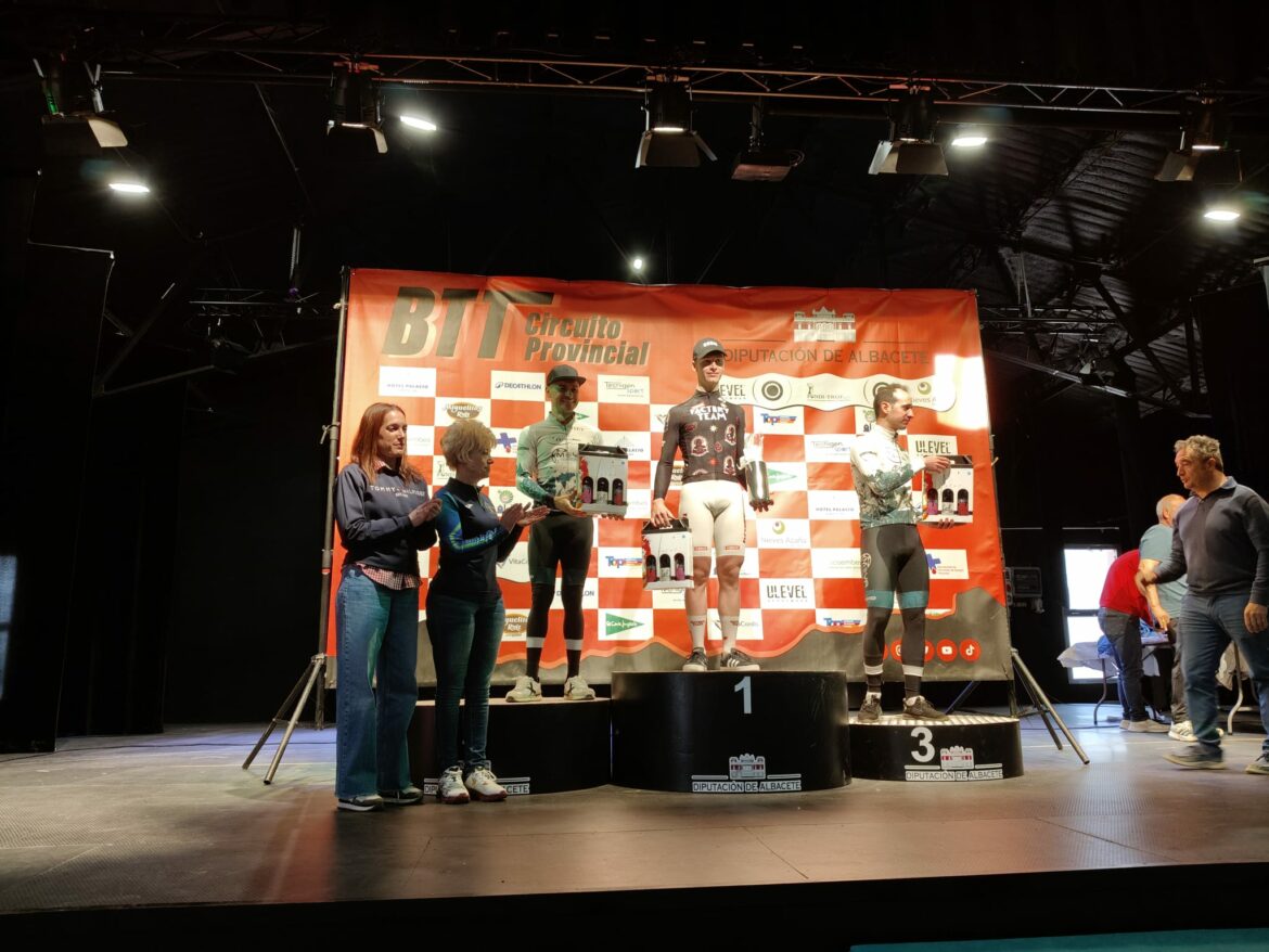 Lucía Navarro regresa al Circuito de BTT con victoria en Madrigueras