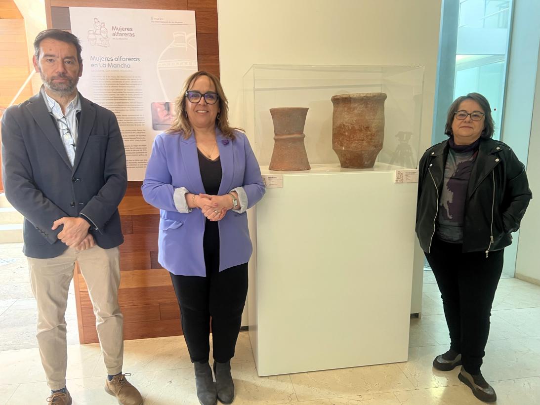 <strong>El Gobierno regional celebra simultáneamente en varios museos la muestra ‘Mujeres alfareras en La Mancha’ para conmemorar el 8M </strong>