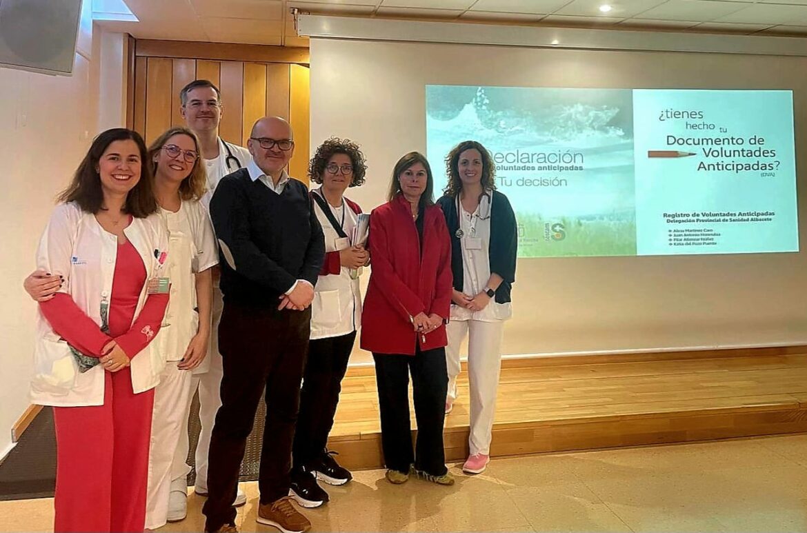<strong>La Diputación de Albacete y la Delegación de Sanidad impulsan la autonomía de las personas mayores con una sesión sobre Voluntades Anticipadas en ‘San Vicente de Paúl’</strong>