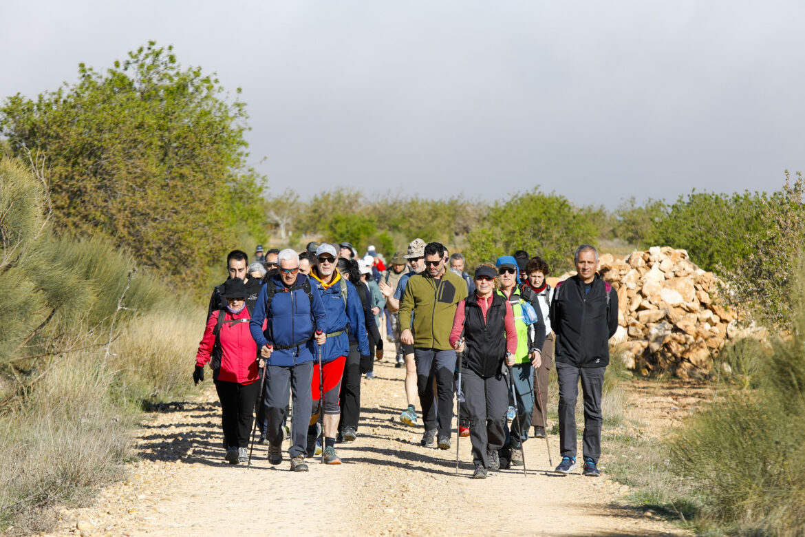 Soleado día por el Pozuelo en una nueva Ruta de Senderismo de la Diputación de Albacete
