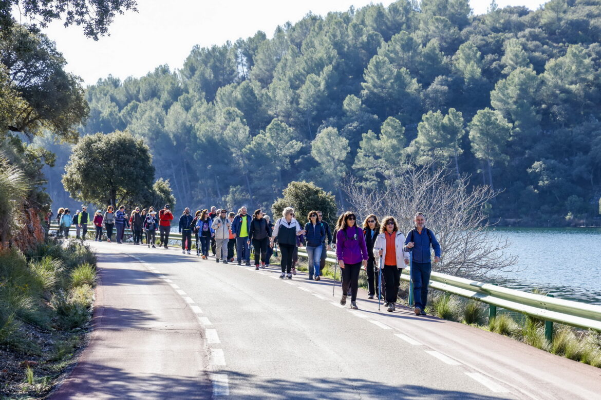 El agua fue protagonista en las dos nuevas Rutas de Senderismo de la Diputación, en Villamalea y Ossa de Montiel