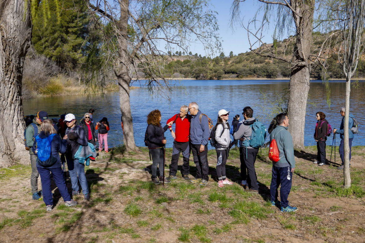 El agua fue protagonista en las dos nuevas Rutas de Senderismo de la Diputación, en Villamalea y Ossa de Montiel