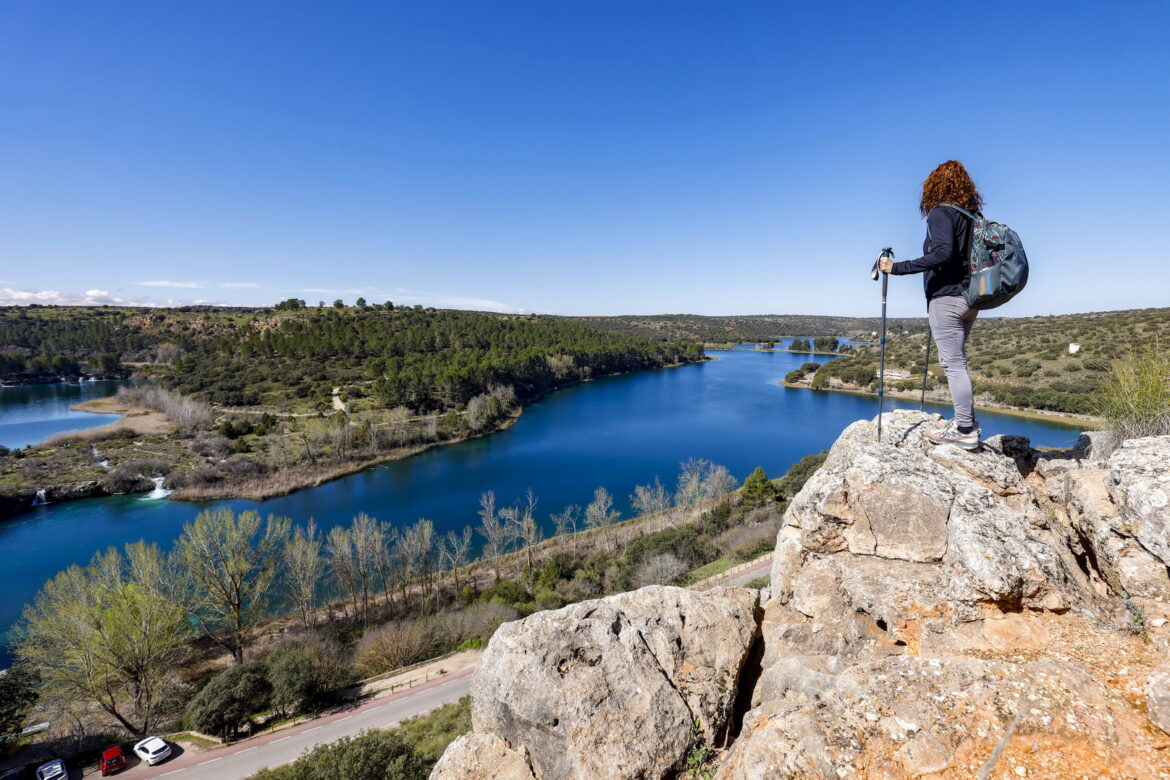 El agua fue protagonista en las dos nuevas Rutas de Senderismo de la Diputación, en Villamalea y Ossa de Montiel