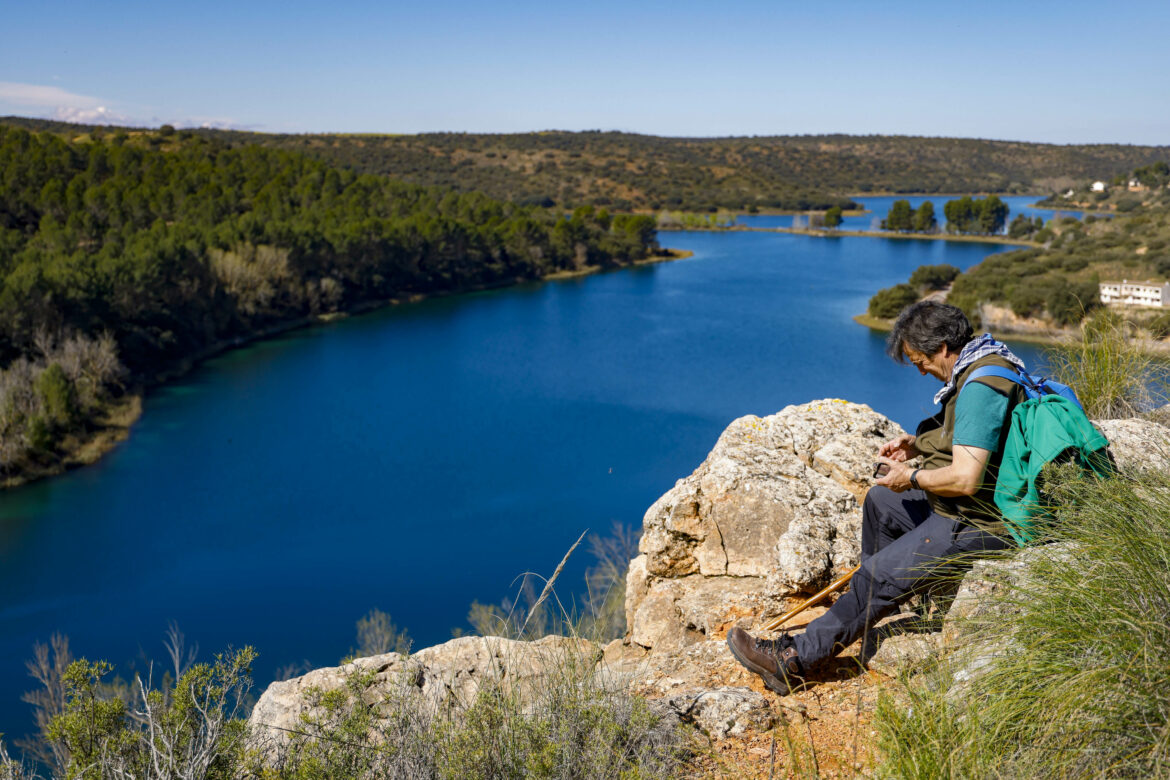 El agua fue protagonista en las dos nuevas Rutas de Senderismo de la Diputación, en Villamalea y Ossa de Montiel