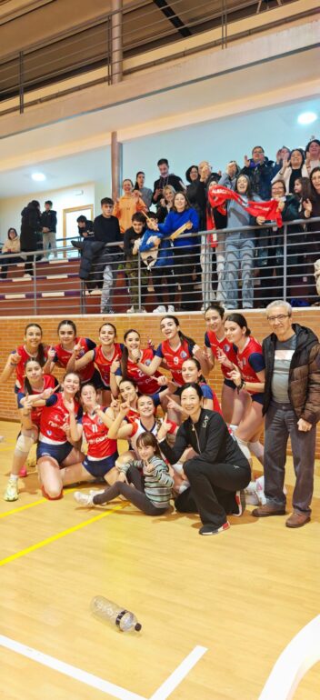 El equipo Juvenil del CLUB VOLEIBOL ALBACETE ha logrado vencer en la FINAL FOUR, consiguiendo el CAMPEONATO REGIONAL JUVENIL