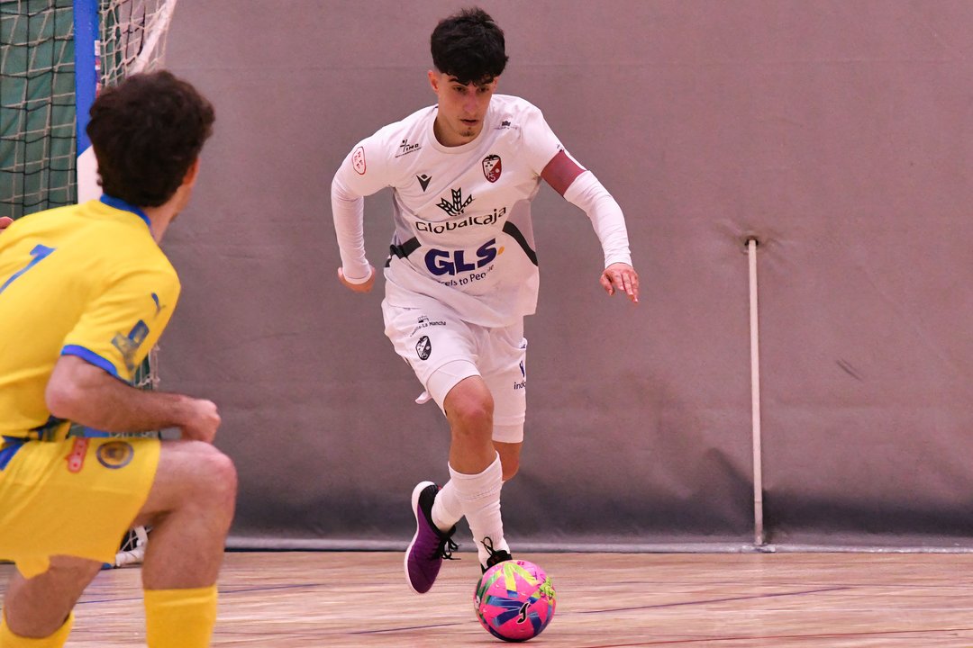 El Albacete FS busca confirmar su clasificación al playoff de ascenso en Collado Villalba