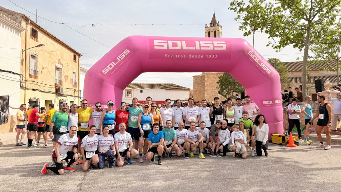 David Morcillo y Mari Carmen Risueño ganan la XVII Carrera Popular de Barrax, 15ª prueba del Circuito de la Diputación de Albacete 'Ferroice'