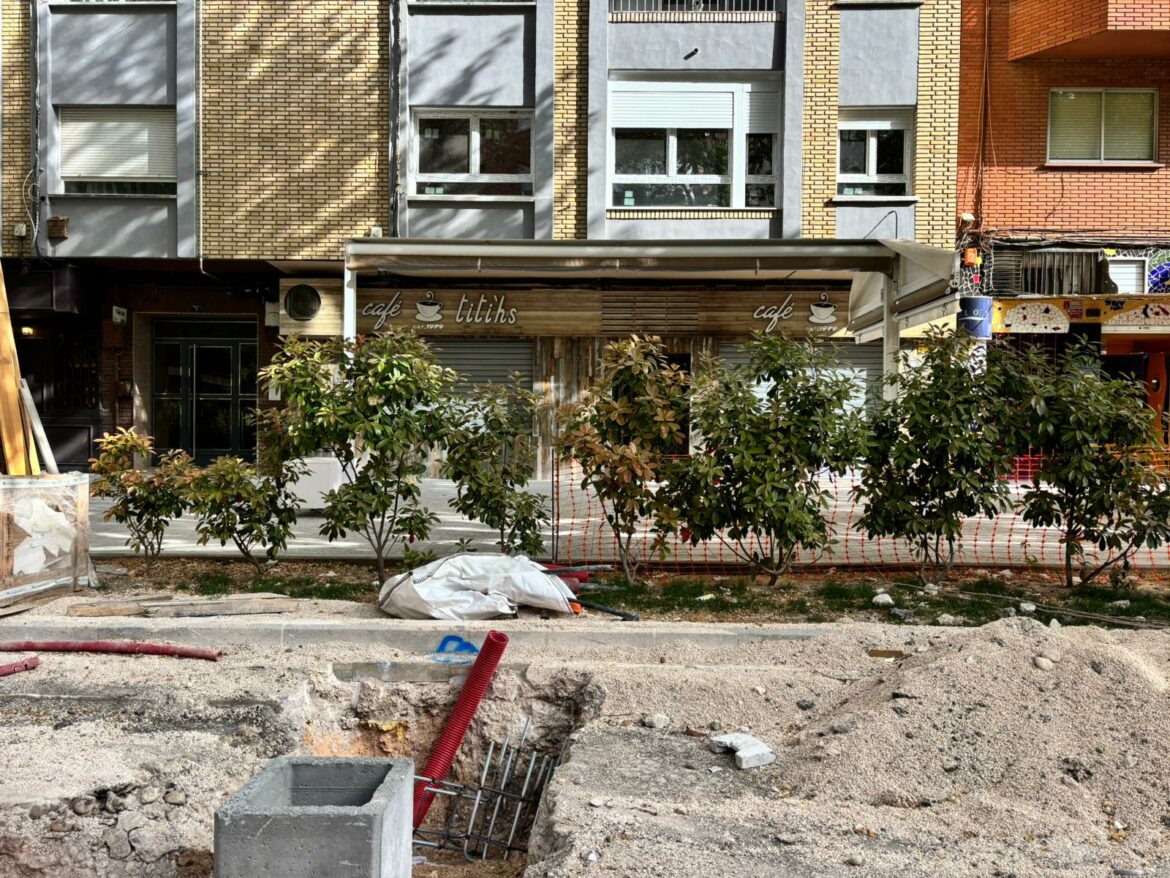 La Asociación de Hostelería de Albacete Unida denuncia "obras sin sentido en la Plaza Isabel II y la llamada zona de los titi'hs: negocios al límite, empleo destruido y una presión fiscal asfixiante"