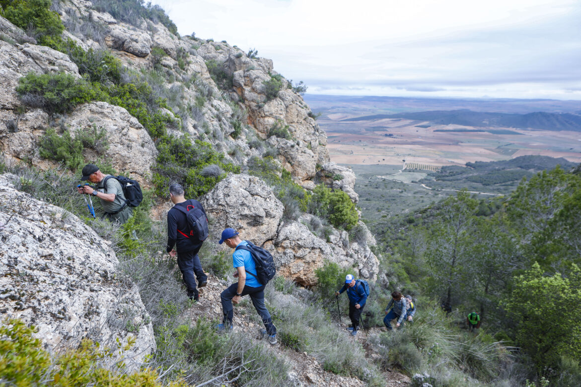 Deslumbrantes las nuevas Rutas de Senderismo de la Diputación de Albacete, en Ontur y Fuentealbilla