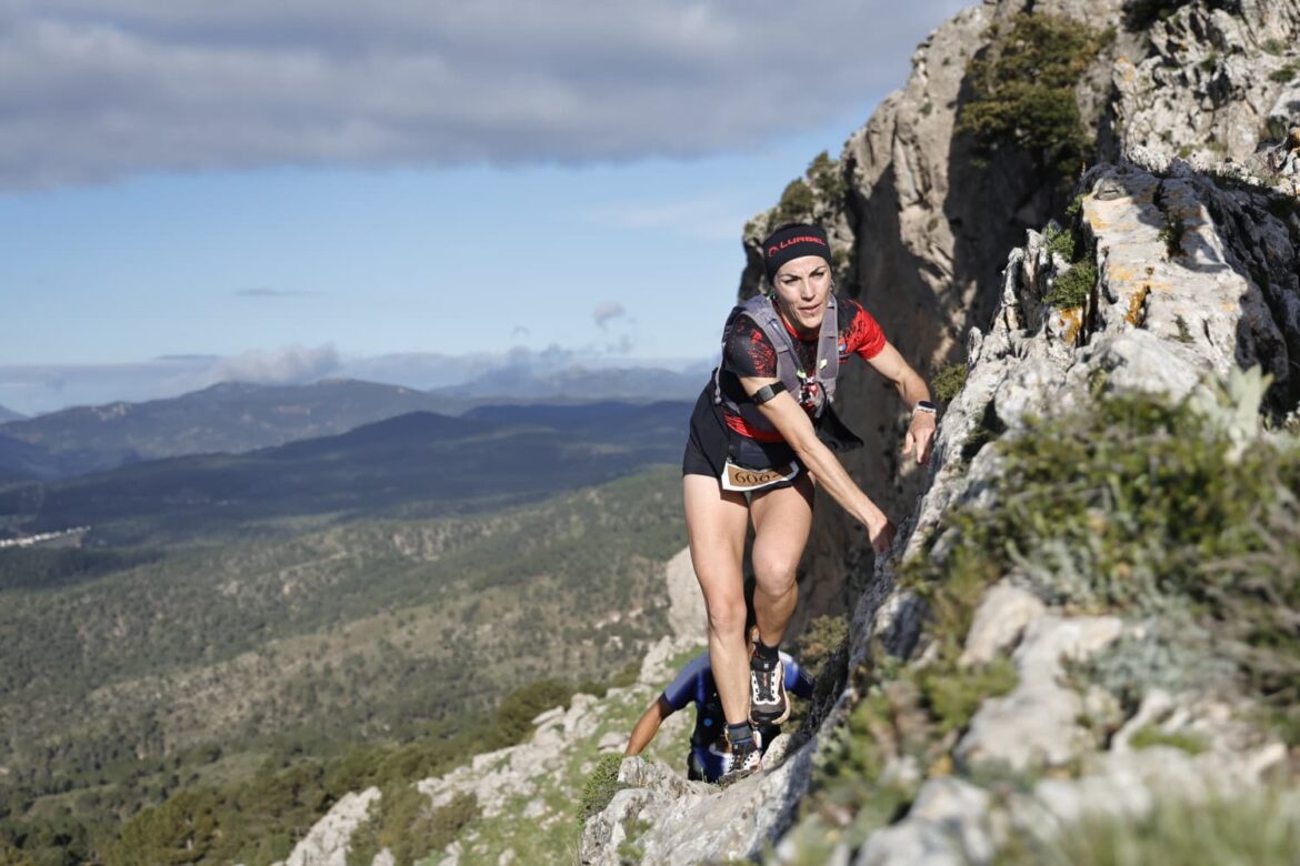 Rubén Rodríguez y Eva Valera ganan la Copa Trail en Bogarra Rubén Rodríguez y Eva Valera ganan la Copa Trail en Bogarra