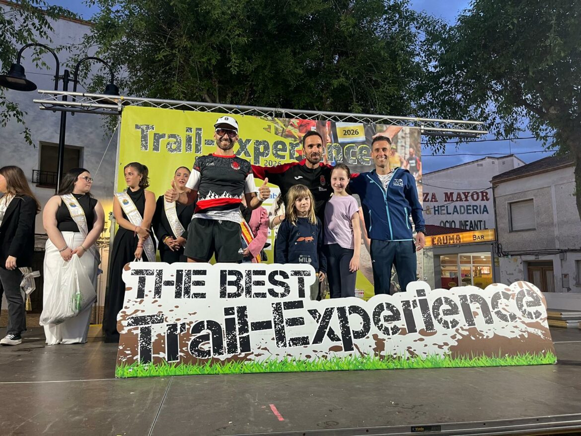 Antonio Cantos y Beatriz Román ganan la X Carrera de Trail de Valdeganga