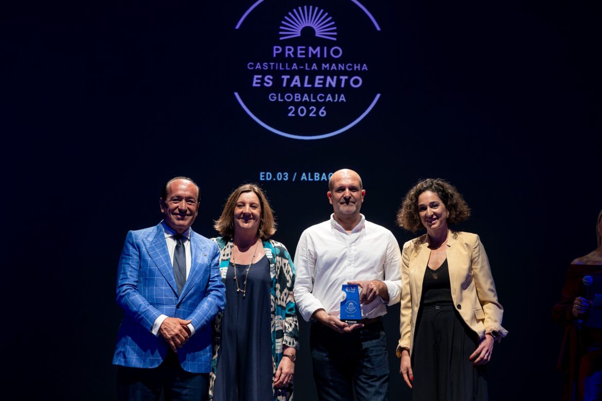 El III Premio Castilla-La Mancha 'Es Talento Globalcaja' recae en José Ramón Jiménez con un diseño inspirado en la forja artesana El III Premio Castilla-La Mancha 'Es Talento Globalcaja' recae en José Ramón Jiménez con un diseño inspirado en la forja artesana