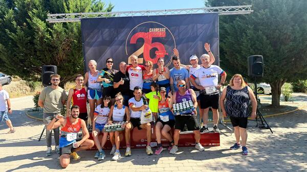 Férez se vuelca de principio a fin en su<br>duodécima Carrera Popular Férez se vuelca de principio a fin en su<br>duodécima Carrera Popular