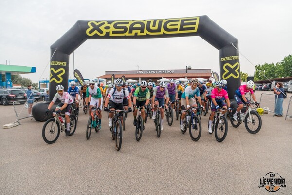 La I Edición de ‘Soy Leyenda’ ha reunido a<br>más de 400 ciclistas en Villarrobledo La I Edición de ‘Soy Leyenda’ ha reunido a<br>más de 400 ciclistas en Villarrobledo