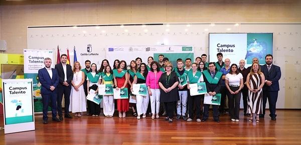 Fundación Eurocaja Rural y JCCM clausuran el 'Campus Talento' que impulsa la especialización en IA entre los jóvenes de Castilla-La Mancha Fundación Eurocaja Rural y JCCM clausuran el 'Campus Talento' que impulsa la especialización en IA entre los jóvenes de Castilla-La Mancha