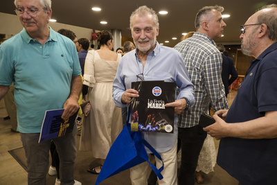 «La Feria Marca», nuestra publicación de Radio Marca Albacete, repartida en el pregón taurino