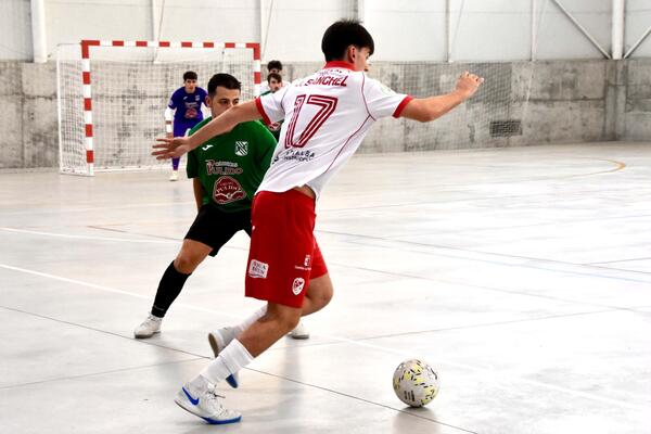 El Albacete FS sale victorioso de la siempre complicada pista del Municipal de Navahonda (1-3) El Albacete FS sale victorioso de la siempre complicada pista del Municipal de Navahonda (1-3)