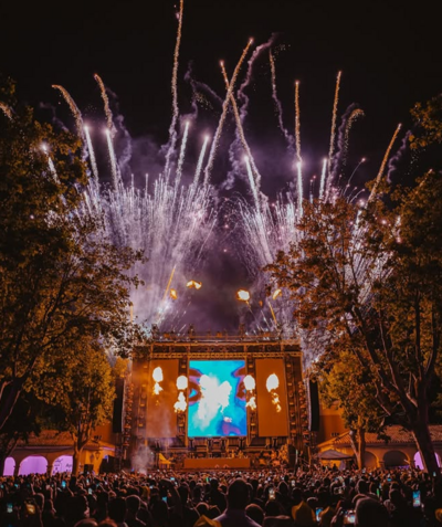 MÁS DE 6.500 PERSONAS SE ENTREGAN AL ÉXITO APABULLANTE DE LUNÁTIKKO 90S EN EL RECINTO FERIAL DE ALBACETE